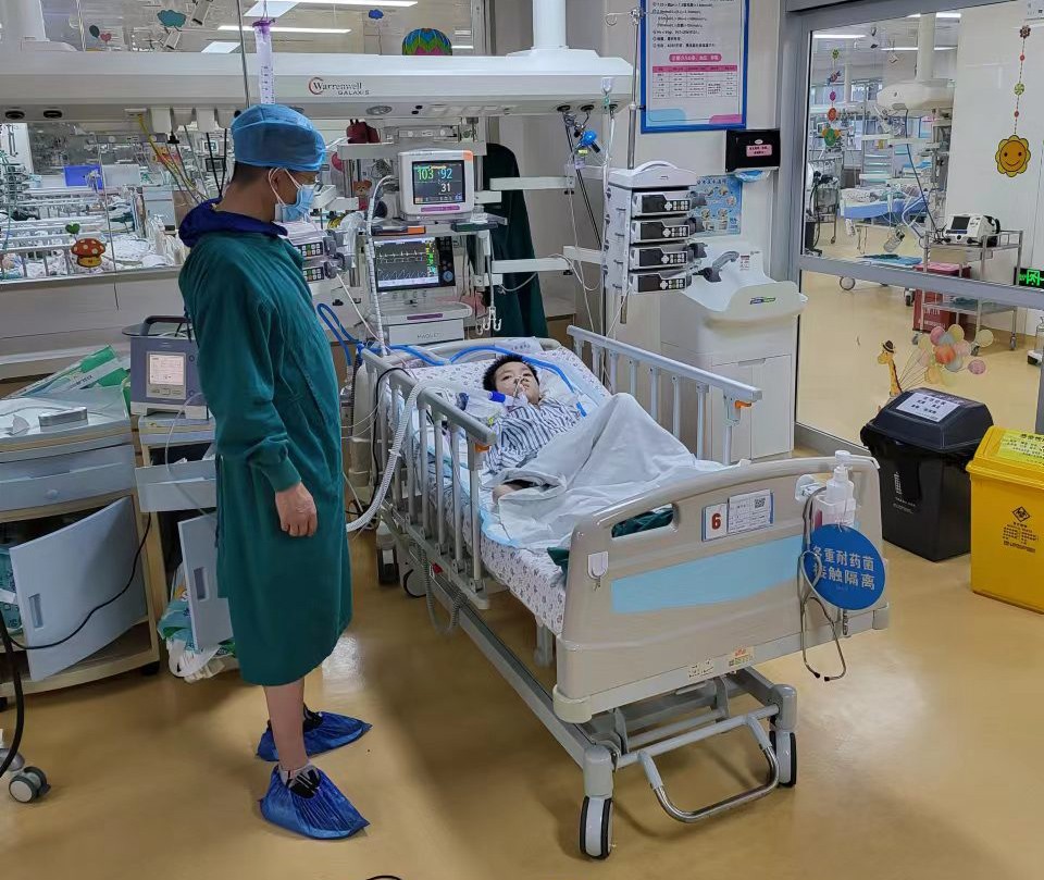 汉源县跨省救护车出租公司