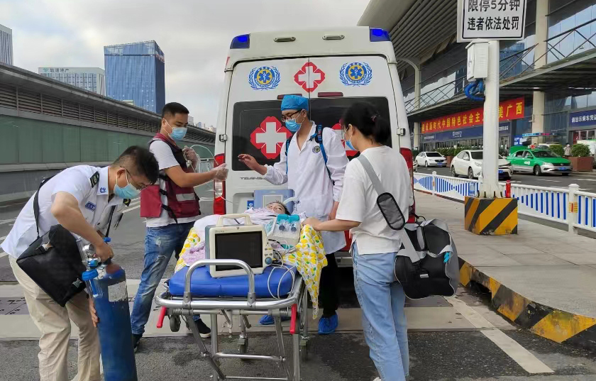 汉源县救护车出租公司